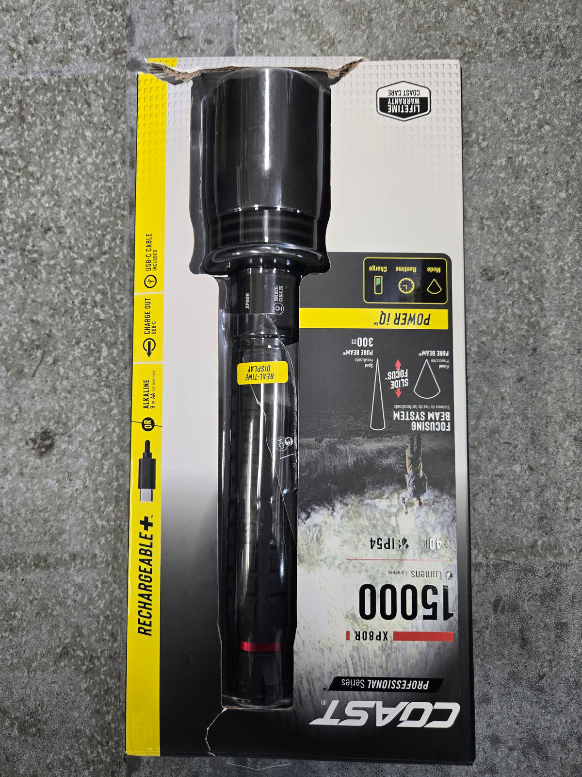 COAST XP80R 15,000 Lumen Rechargeable LED Flashlight – Dual Power, POWERiQ™ Display & Ultra View Flood Beam (Retail Box Damage)